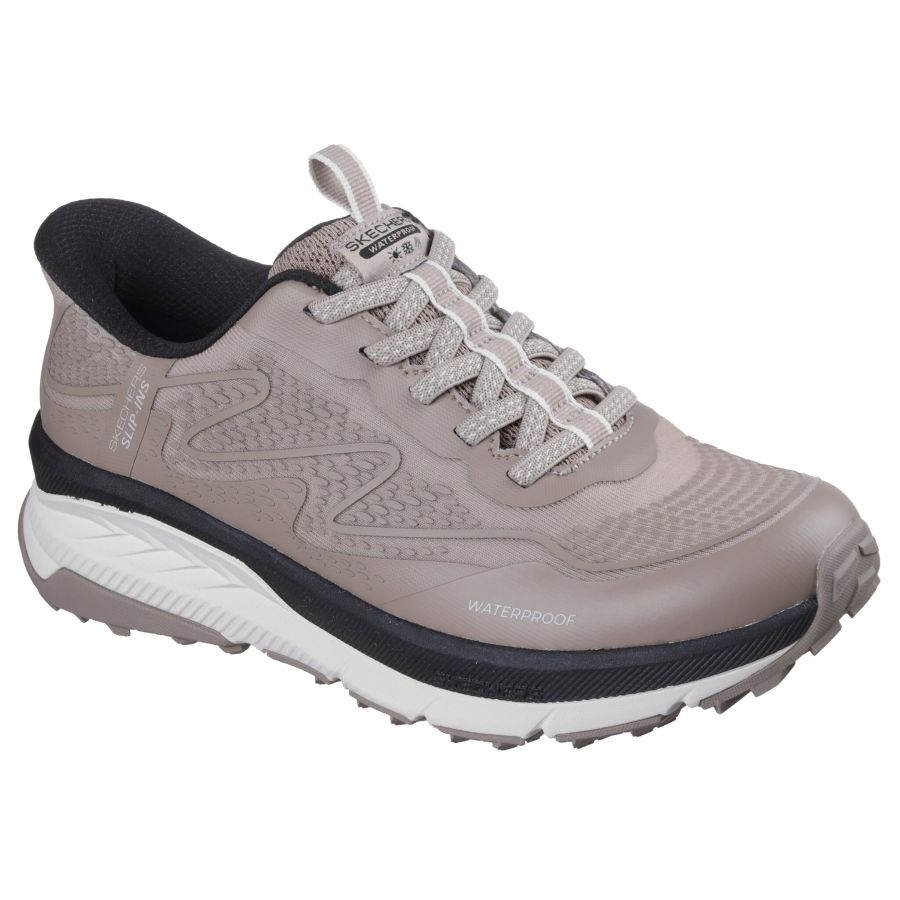 Skechers