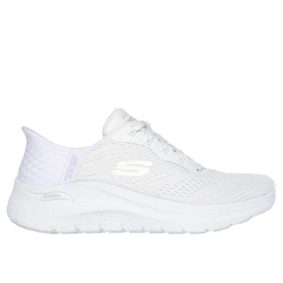 Skechers